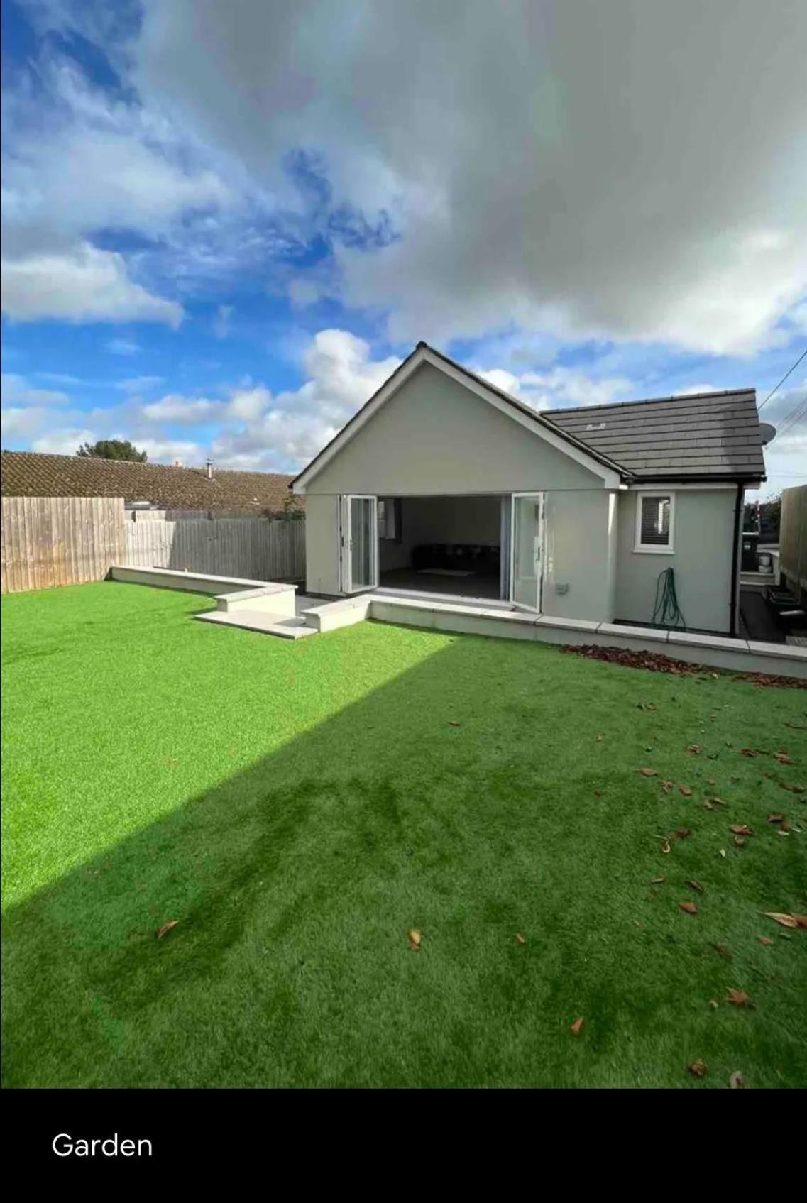 Green 3 Bed Bungalow With En-Suite And Parking Felton  Εξωτερικό φωτογραφία